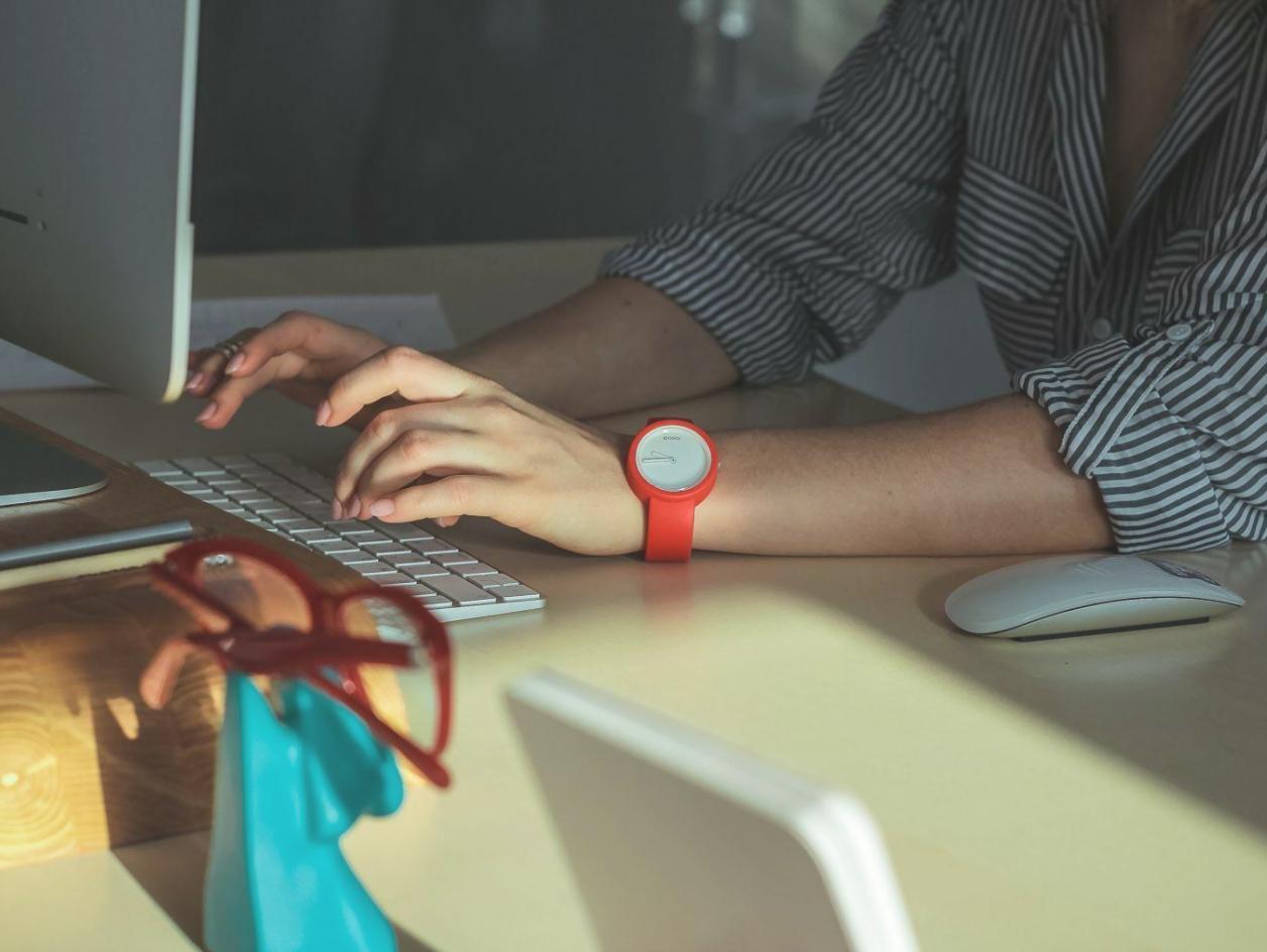 Detailed financial comparison charts for benchmarking